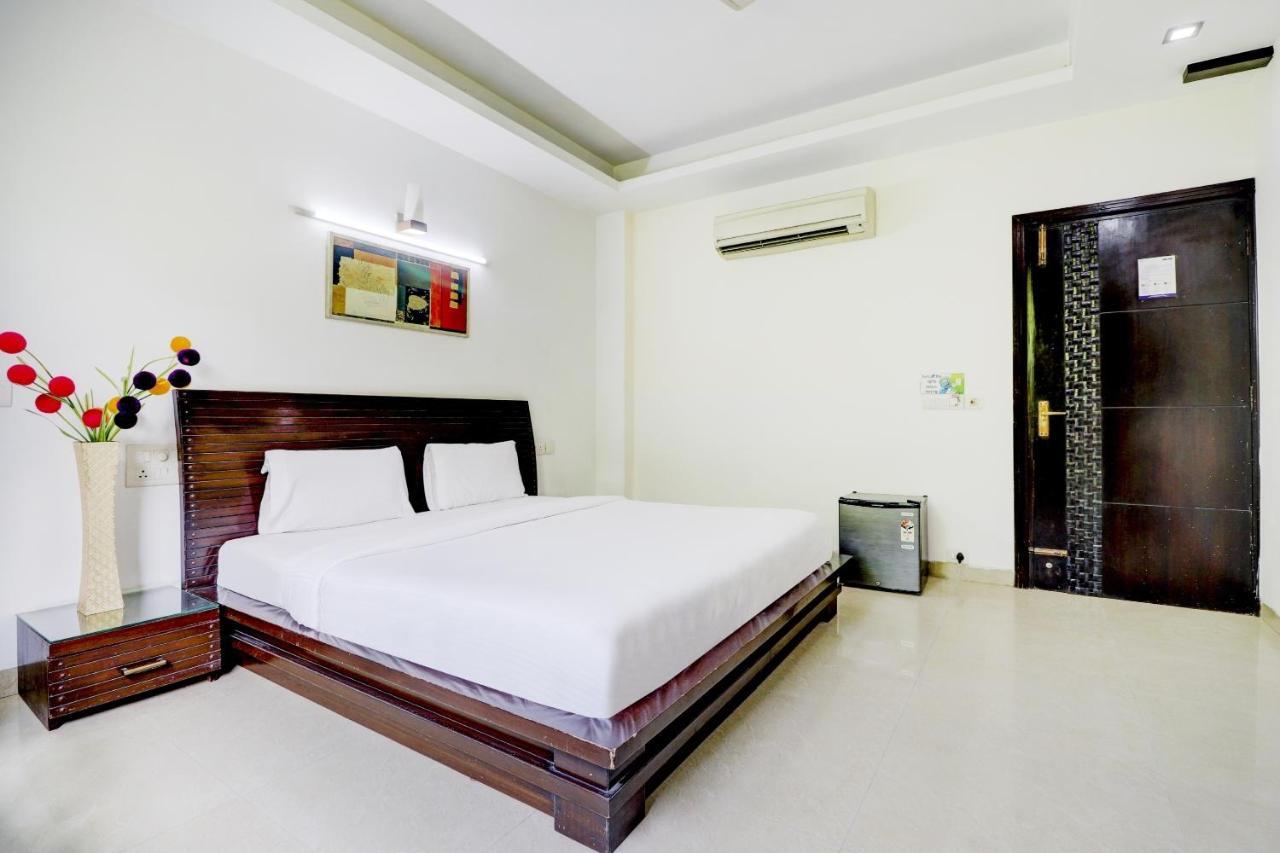 Dreamz Hospitality Gurgaon Hotel Exterior foto
