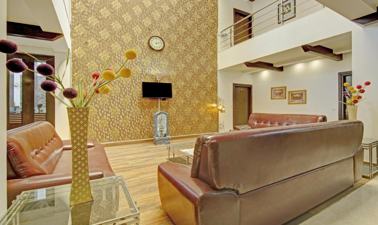 Dreamz Hospitality Gurgaon Hotel Exterior foto
